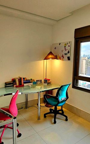 Apartamento à venda com 157m², 3 quartos e 2 vagas
