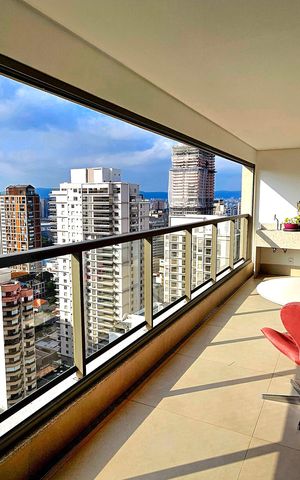 Apartamento à venda com 157m², 3 quartos e 2 vagas