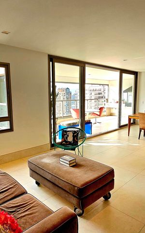 Apartamento à venda com 157m², 3 quartos e 2 vagas