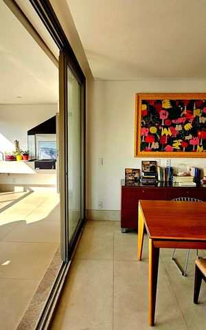 Apartamento à venda com 157m², 3 quartos e 2 vagas