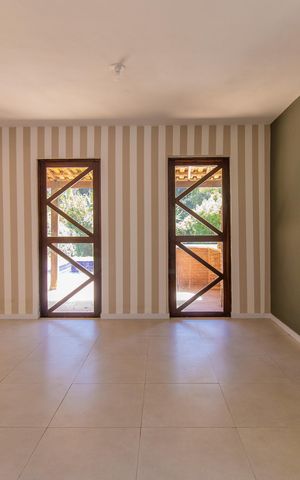 Casa de condomínio para alugar com 250m², 4 quartos e 2 vagas Casa de condomínio para alugar com 250m², 4 quartos e 2 vagasSala