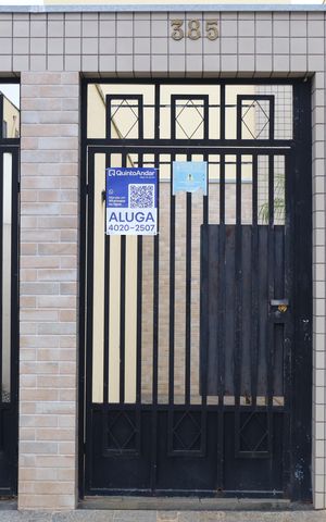 Apartamento para alugar com 30m², 1 quarto e sem vagaPlaca instalada no portão do imóvel - Código FPOT-880