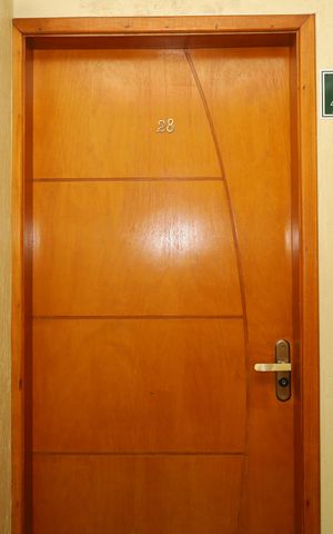 Apartamento para alugar com 30m², 1 quarto e sem vagaPorta do apartamento
