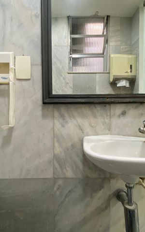 Casa à venda com 300m², 4 quartos e sem vaga