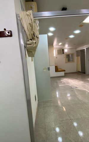 Casa à venda com 300m², 4 quartos e sem vaga