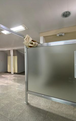 Casa à venda com 300m², 4 quartos e sem vaga