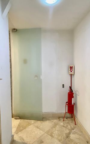 Casa à venda com 300m², 4 quartos e sem vaga