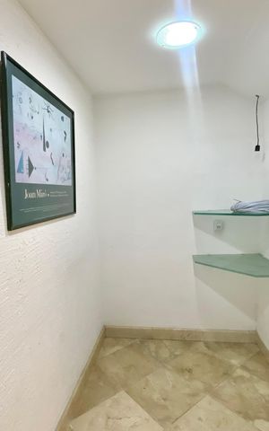 Casa à venda com 300m², 4 quartos e sem vaga