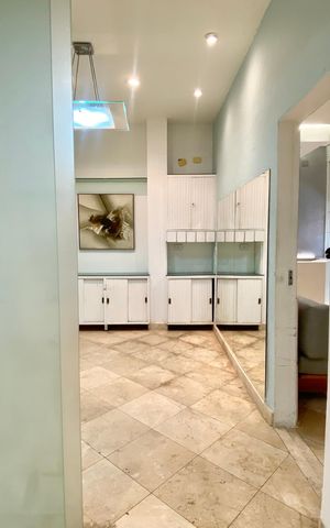 Casa à venda com 300m², 4 quartos e sem vaga