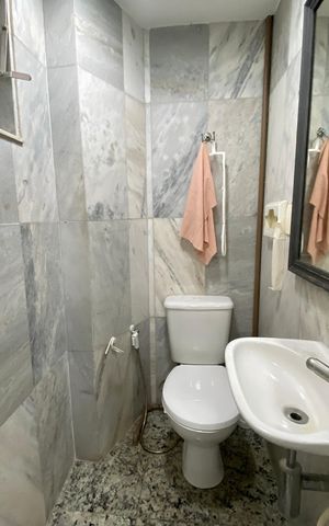 Casa à venda com 300m², 4 quartos e sem vaga