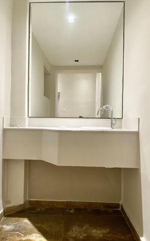 Casa à venda com 300m², 4 quartos e sem vaga