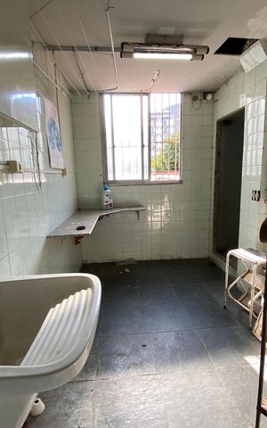 Casa à venda com 300m², 4 quartos e sem vaga