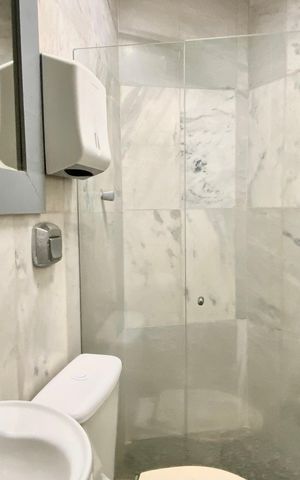 Casa à venda com 300m², 4 quartos e sem vaga