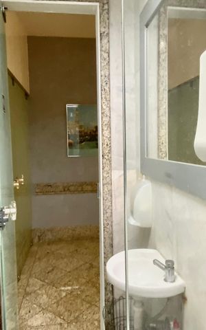 Casa à venda com 300m², 4 quartos e sem vaga