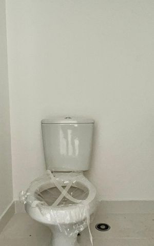Studio à venda com 24m², 1 quarto e sem vaga Studio à venda com 24m², 1 quarto e sem vagaBanheiro