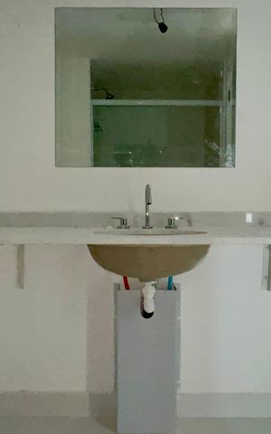 Studio à venda com 24m², 1 quarto e sem vaga Studio à venda com 24m², 1 quarto e sem vagaBanheiro