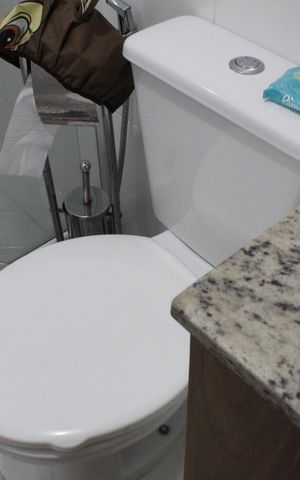 Apartamento à venda com 196m², 3 quartos e 2 vagasBanheiro Social