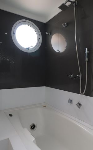 Apartamento à venda com 170m², 3 quartos e 4 vagasBanheiro da Suíte
