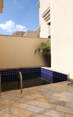Apartamento à venda com 170m², 3 quartos e 4 vagasPiscina