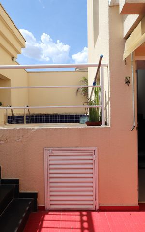 Apartamento à venda com 170m², 3 quartos e 4 vagasChurrasqueira