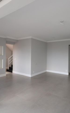 Apartamento à venda com 170m², 3 quartos e 4 vagasSala