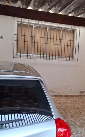 Casa à venda com 200m², 3 quartos e 2 vagas Casa à venda com 200m², 3 quartos e 2 vagasGaragem
