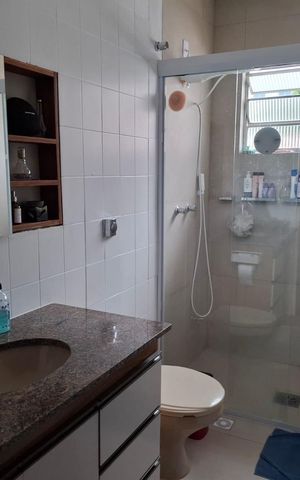 Casa à venda com 200m², 3 quartos e 2 vagas Casa à venda com 200m², 3 quartos e 2 vagasBanheiro superior