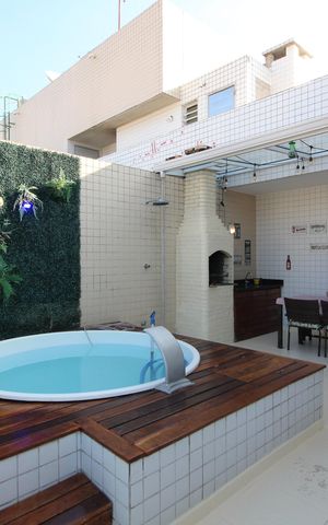 Apartamento à venda com 143m², 2 quartos e 2 vagasCobertura