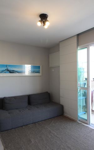 Apartamento à venda com 143m², 2 quartos e 2 vagasSala 2