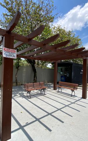 Apartamento à venda com 55m², 2 quartos e sem vagaÁrea comum