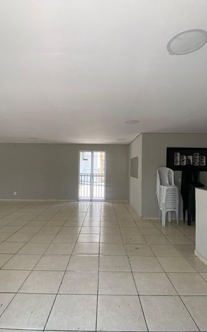 Apartamento à venda com 55m², 2 quartos e sem vagaÁrea comum - Salão de festas