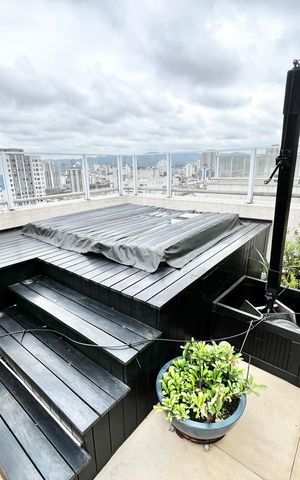 Apartamento à venda com 130m², 2 quartos e 2 vagas Apartamento à venda com 130m², 2 quartos e 2 vagasVaranda gourmet / Jacuzzi
