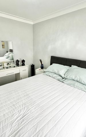 Apartamento à venda com 130m², 2 quartos e 2 vagas Apartamento à venda com 130m², 2 quartos e 2 vagasQuarto Suíte