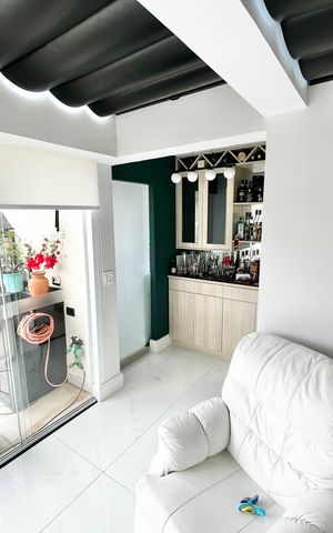 Apartamento à venda com 130m², 2 quartos e 2 vagas Apartamento à venda com 130m², 2 quartos e 2 vagasSala