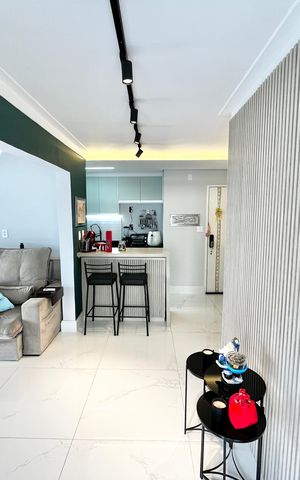Apartamento à venda com 130m², 2 quartos e 2 vagas Apartamento à venda com 130m², 2 quartos e 2 vagasSala