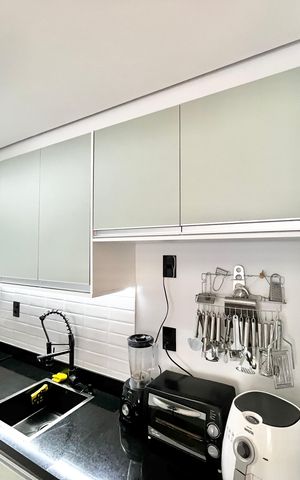 Apartamento à venda com 130m², 2 quartos e 2 vagas Apartamento à venda com 130m², 2 quartos e 2 vagasCozinha