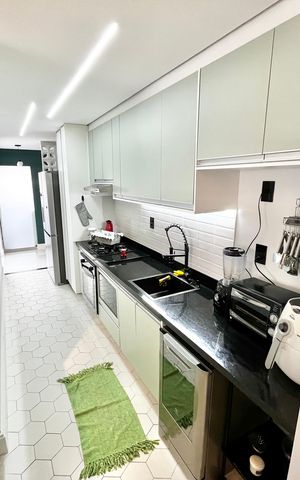 Apartamento à venda com 130m², 2 quartos e 2 vagas Apartamento à venda com 130m², 2 quartos e 2 vagasCozinha