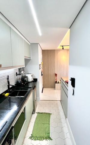 Apartamento à venda com 130m², 2 quartos e 2 vagas Apartamento à venda com 130m², 2 quartos e 2 vagasCozinha
