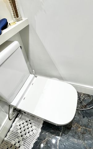 Apartamento à venda com 130m², 2 quartos e 2 vagas Apartamento à venda com 130m², 2 quartos e 2 vagasLavabo