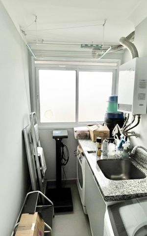 Apartamento à venda com 130m², 2 quartos e 2 vagas Apartamento à venda com 130m², 2 quartos e 2 vagasLavanderia