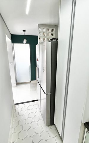 Apartamento à venda com 130m², 2 quartos e 2 vagas Apartamento à venda com 130m², 2 quartos e 2 vagasCozinha