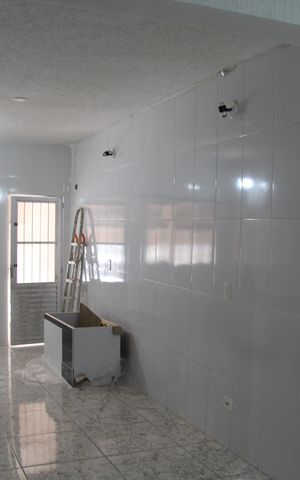 Casa à venda com 142m², 3 quartos e 1 vagaCasa 01 Sala e Cozinha 