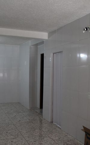 Casa à venda com 142m², 3 quartos e 1 vagaCasa 01 Sala e Cozinha 