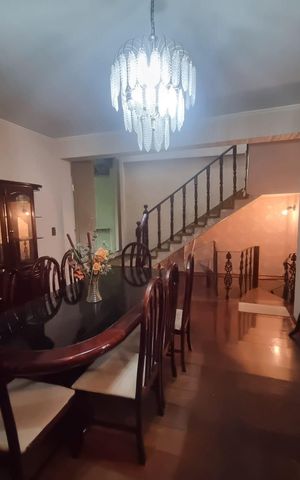Casa para alugar com 400m², 4 quartos e 4 vagas