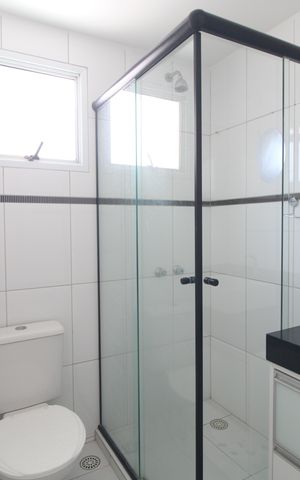 Apartamento à venda com 73m², 3 quartos e 2 vagasBanheiro da suíte