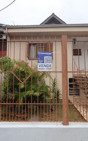 Casa à venda com 500m², 3 quartos e 5 vagasPlaca