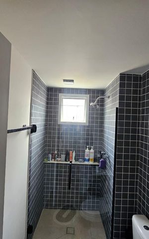 Apartamento à venda com 67m², 2 quartos e 1 vaga Apartamento à venda com 67m², 2 quartos e 1 vagaBanheiro
