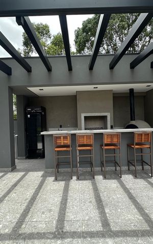 Apartamento à venda com 94m², 3 quartos e 2 vagas Apartamento à venda com 94m², 3 quartos e 2 vagasÁrea comum - Churrasqueira