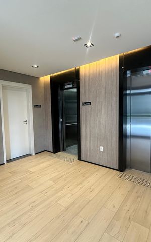 Apartamento à venda com 94m², 3 quartos e 2 vagas Apartamento à venda com 94m², 3 quartos e 2 vagasHall de entrada