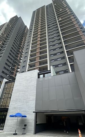 Apartamento à venda com 94m², 3 quartos e 2 vagas Apartamento à venda com 94m², 3 quartos e 2 vagasFachada